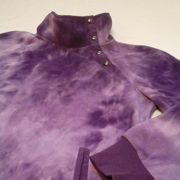 women Green Tea  Tie Dye Sweater - Picture 2 of 5